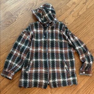 RedSand ZIP Code with pockets, hooded, cool material very soft size medium